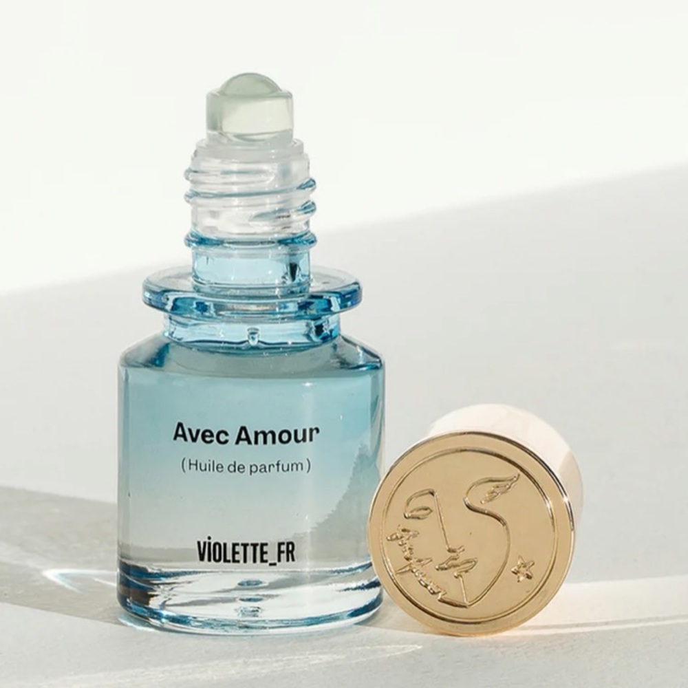 Avec Amour fragrance oil by Violette_FR